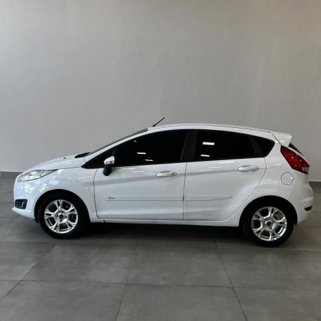 FORD Fiesta Hatch 1.6 16V 4P FLEX SE POWERSHIFT AUTOM�TICO, Foto 8