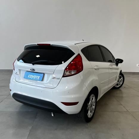 FORD Fiesta Hatch 1.6 16V 4P FLEX SE POWERSHIFT AUTOM�TICO, Foto 4