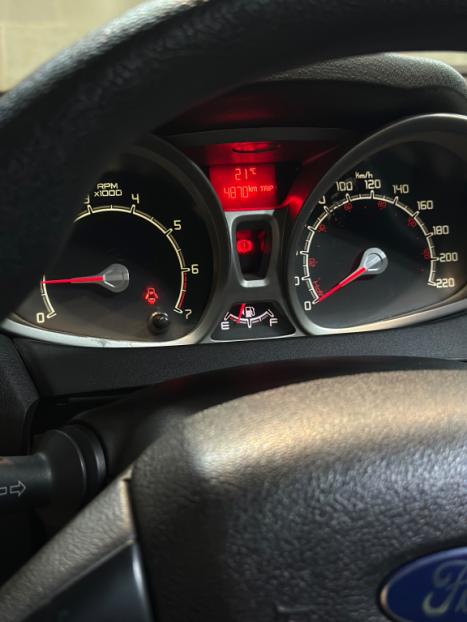 FORD Fiesta Hatch 1.6 16V 4P SE FLEX, Foto 5