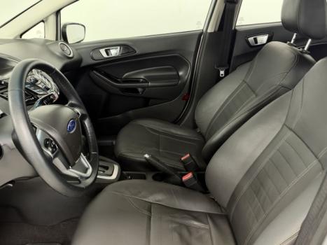 FORD Fiesta Hatch 1.6 4P FLEX TITANIUM POWERSHIFT AUTOMÁTICO, Foto 5