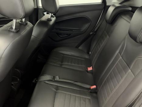 FORD Fiesta Hatch 1.6 4P FLEX TITANIUM POWERSHIFT AUTOMÁTICO, Foto 15