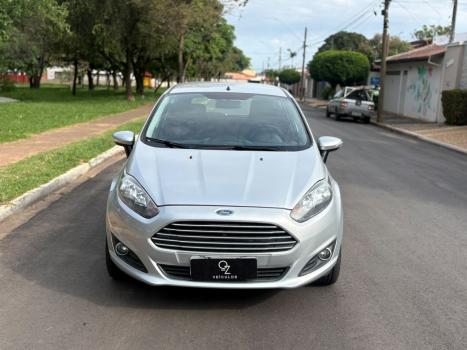FORD Fiesta Hatch 1.6 16V 4P FLEX SE POWERSHIFT AUTOMÁTICO, Foto 2