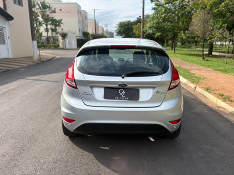 FORD Fiesta Hatch 1.6 16V 4P FLEX SE POWERSHIFT AUTOMÁTICO, Foto 7