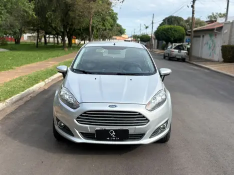 FORD Fiesta Hatch 1.6 16V 4P FLEX SE POWERSHIFT AUTOMÁTICO, Foto 10