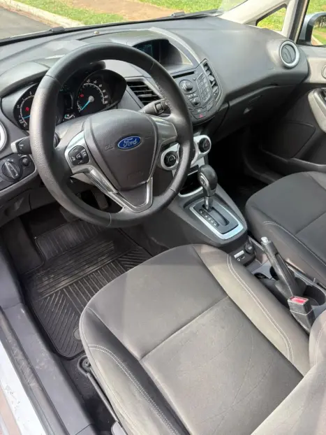 FORD Fiesta Hatch 1.6 16V 4P FLEX SE POWERSHIFT AUTOMÁTICO, Foto 12