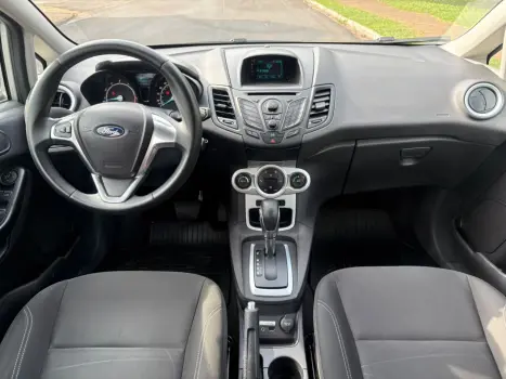 FORD Fiesta Hatch 1.6 16V 4P FLEX SE POWERSHIFT AUTOMÁTICO, Foto 13