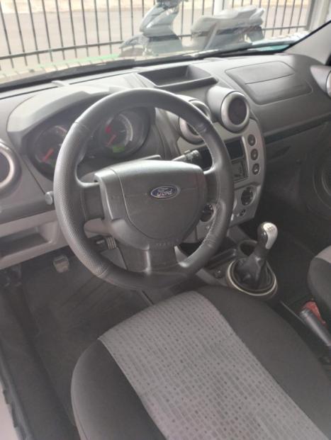 FORD Fiesta Sedan 1.6 4P CLASS FLEX, Foto 2