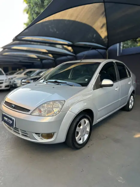 FORD Fiesta Sedan 1.6 4P CLASS FLEX, Foto 2 FORD Fiesta Sedan 1.6 4P CLASS FLEX, Foto 2