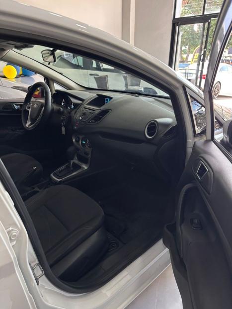 FORD Fiesta Sedan 1.6 4P FLEX, Foto 13