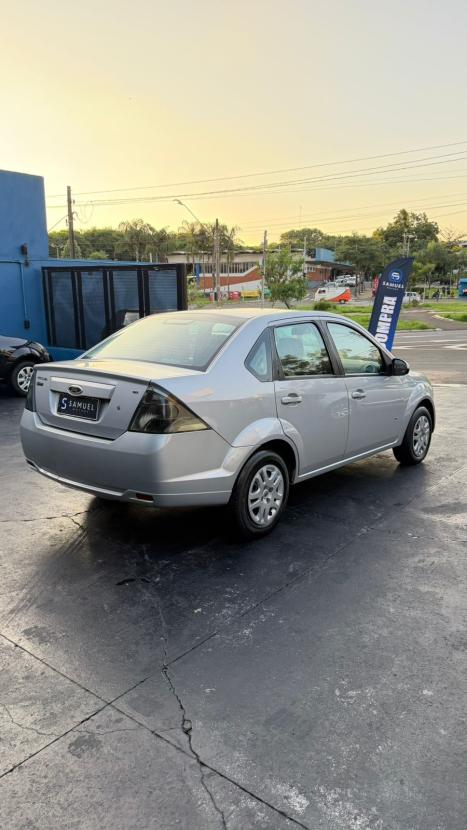 FORD Fiesta Sedan 1.6 4P FLEX, Foto 4
