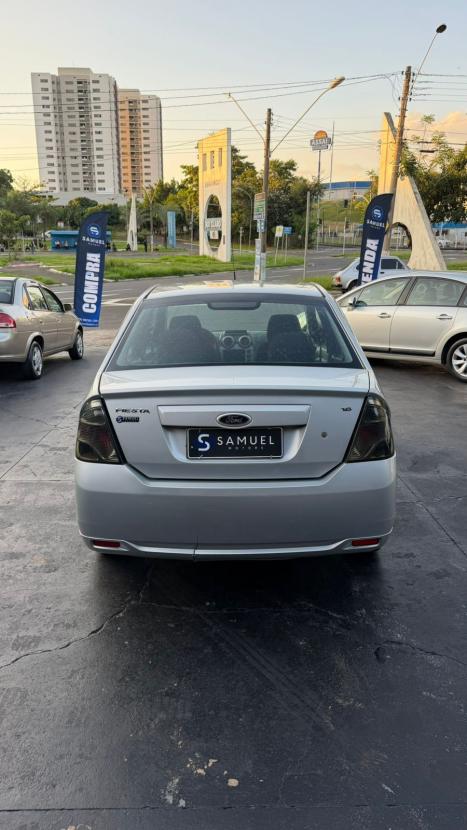 FORD Fiesta Sedan 1.6 4P FLEX, Foto 5