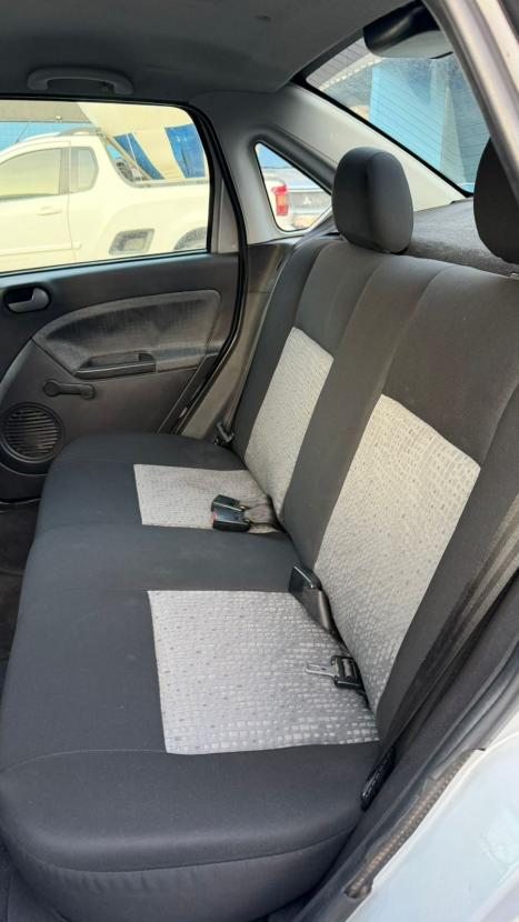 FORD Fiesta Sedan 1.6 4P FLEX, Foto 9