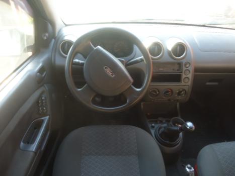 FORD Fiesta Sedan 1.6 4P FLEX, Foto 4