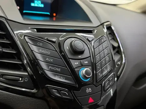 FORD Fiesta Sedan 1.6 4P FLEX TITANIUM POWERSHIFT AUTOM�TICO, Foto 13