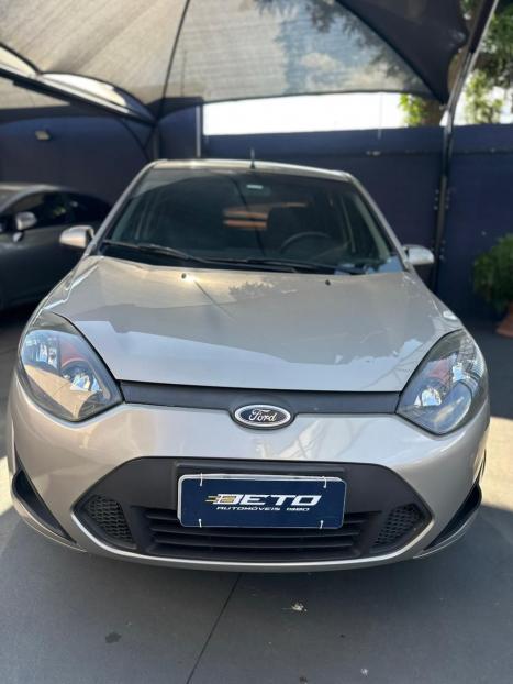 FORD Fiesta Sedan 1.6 4P FLEX, Foto 2