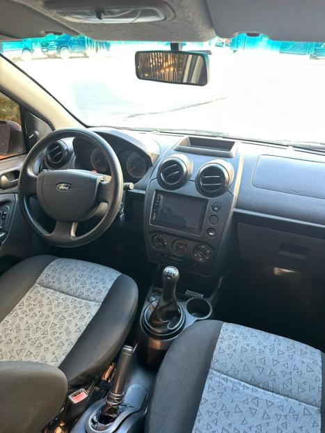 FORD Fiesta Sedan 1.6 4P FLEX, Foto 7