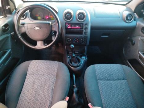 FORD Fiesta Sedan 1.6 4P FLEX, Foto 3