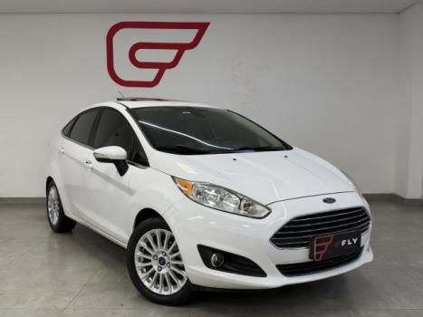 FORD Fiesta Sedan 1.6 4P FLEX TITANIUM PLUS POWERSHIFT AUTOMÁTICO, Foto 2