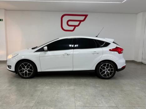 FORD Focus Hatch 1.6 16V 4P FLEX GL, Foto 4