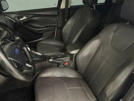 FORD Focus Hatch 1.6 16V 4P FLEX GL, Foto 5