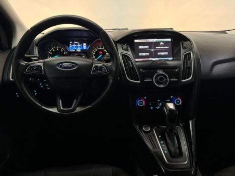 FORD Focus Hatch 1.6 16V 4P FLEX GL, Foto 6