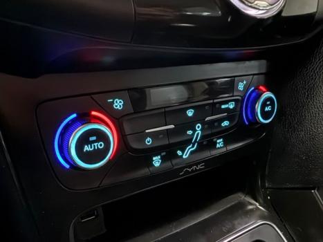 FORD Focus Hatch 1.6 16V 4P FLEX GL, Foto 12