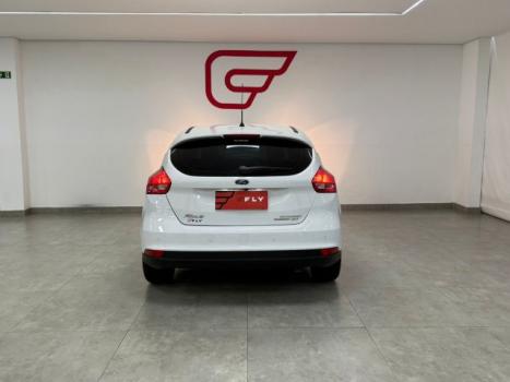 FORD Focus Hatch 1.6 16V 4P FLEX GL, Foto 15