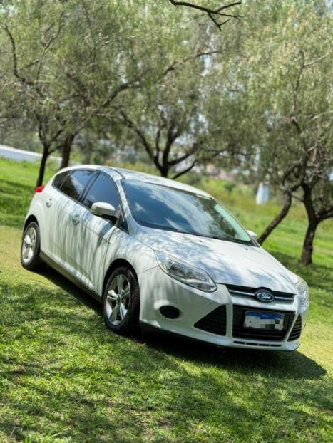 FORD Focus Hatch 1.6 16V 4P FLEX SE POWERSHIFT AUTOMÁTICO, Foto 2