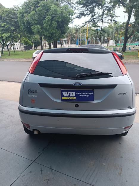 FORD Focus Hatch 1.6 4P, Foto 5