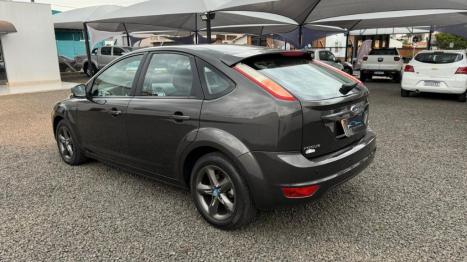 FORD Focus Hatch 2.0 16V 4P FLEX SE AUTOMTICO, Foto 6