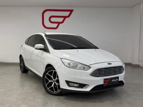 FORD Focus Hatch 2.0 16V 4P FLEX TITANIUM POWERSHIFT AUTOM�TICO, Foto 2