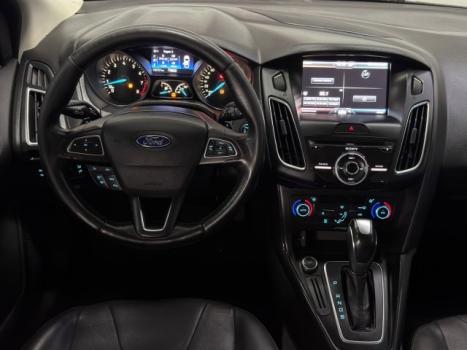 FORD Focus Hatch 2.0 16V 4P FLEX TITANIUM POWERSHIFT AUTOM�TICO, Foto 7
