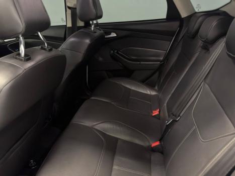 FORD Focus Hatch 2.0 16V 4P FLEX TITANIUM POWERSHIFT AUTOM�TICO, Foto 16