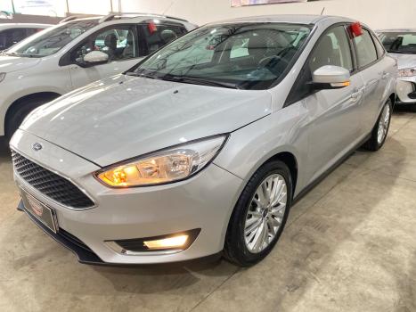FORD Focus Sedan 2.0 16V 4P FLEX SE FASTBACK POWERSHIFT AUTOM�TICO, Foto 3