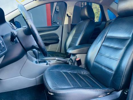 FORD Focus Sedan 2.0 16V 4P GLX AUTOM�TICO, Foto 4