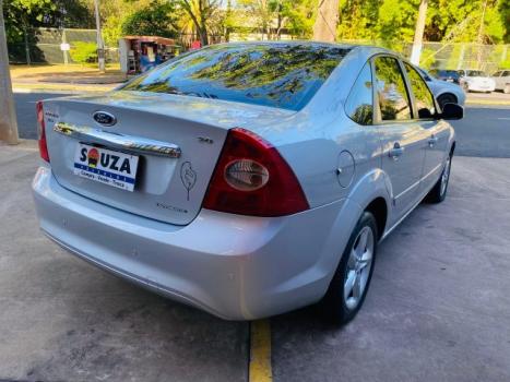 FORD Focus Sedan 2.0 16V 4P GLX AUTOM�TICO, Foto 7