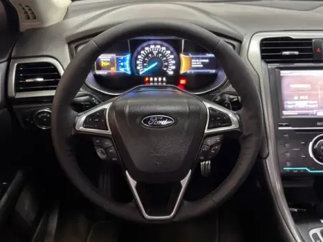 FORD Fusion 2.0 4P 16V TITANIUM PLUS H�BRIDO AUTOM�TICO, Foto 9