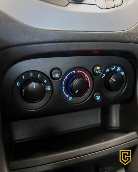 FORD Ka Hatch 1.0 12V 4P FLEX TI-VCT SE, Foto 16