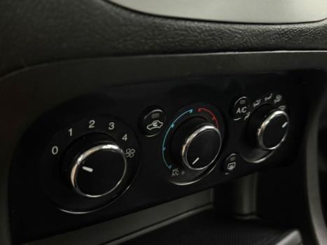 FORD Ka Hatch 1.0, Foto 12