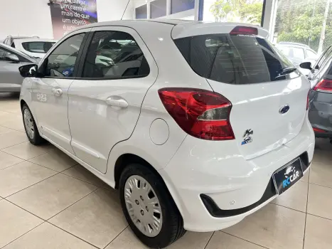 FORD Ka Hatch 1.5 12V 4P FLEX TI-VCT SE PLUS AUTOM�TICO, Foto 9