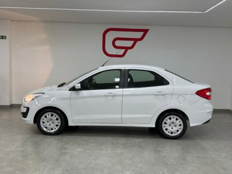 FORD Ka + Sedan 1.5 12V 4P FLEX TI-VCT SE AUTOM�TICO, Foto 4