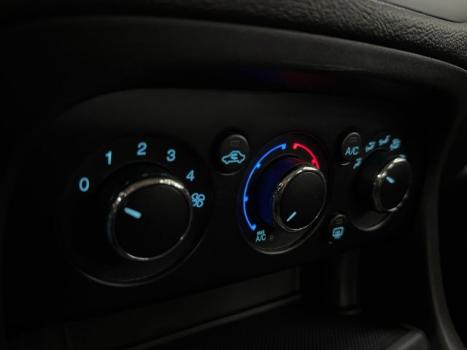 FORD Ka + Sedan 1.5 12V 4P FLEX TI-VCT SE AUTOM�TICO, Foto 12