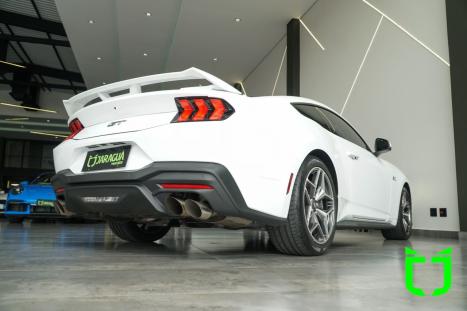 FORD Mustang 5.0 V8 32V COUP� GT PERFORMANCE AUTOM�TICO, Foto 20