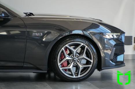 FORD Mustang 5.0 V8 32V GT COUP� AUTOM�TICO, Foto 9