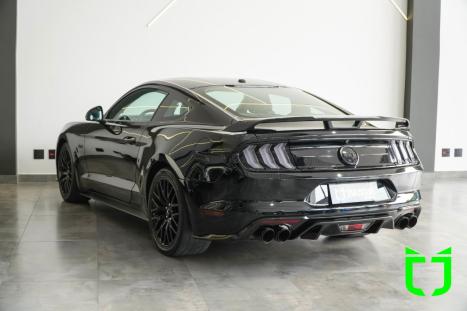 FORD Mustang 5.0 V8 32V GT COUP�, Foto 5
