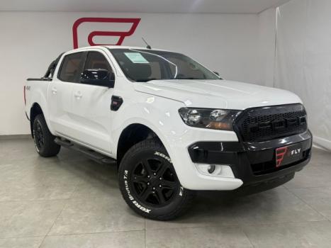 FORD Ranger 2.2 16V XLS DIESEL 4X4 CABINE DUPLA AUTOMTICO, Foto 2