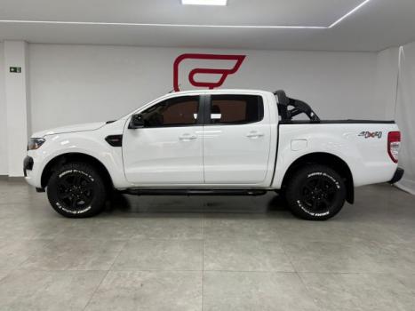 FORD Ranger 2.2 16V XLS DIESEL 4X4 CABINE DUPLA AUTOMTICO, Foto 4