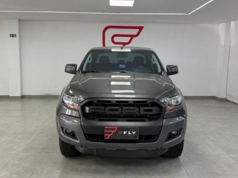 FORD Ranger 2.2 16V XLS DIESEL 4X4 CABINE DUPLA AUTOM�TICO, Foto 3