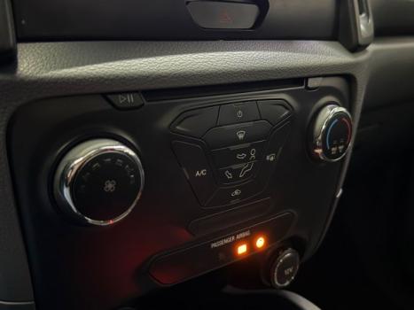 FORD Ranger 2.2 16V XLS DIESEL 4X4 CABINE DUPLA AUTOM�TICO, Foto 11