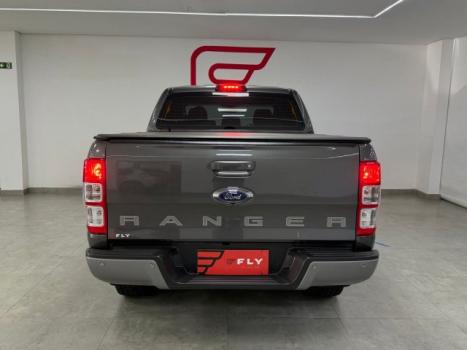 FORD Ranger 2.2 16V XLS DIESEL 4X4 CABINE DUPLA AUTOM�TICO, Foto 15